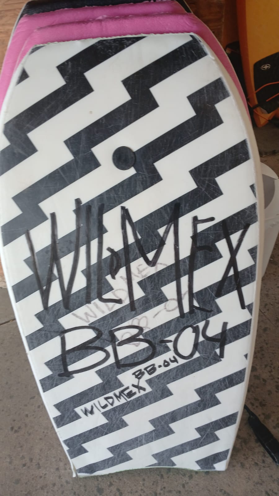 BB 04 - Back