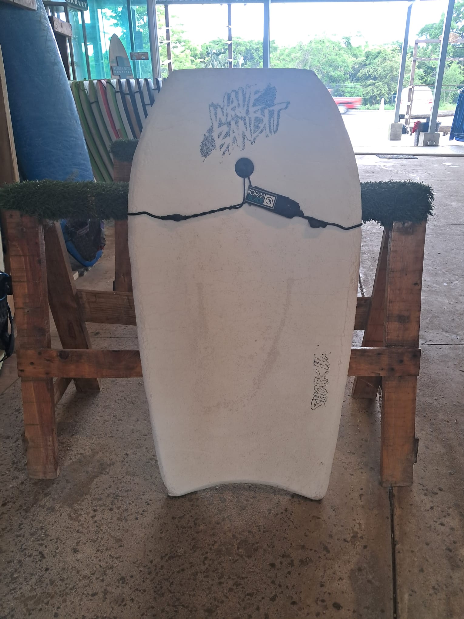 Front image