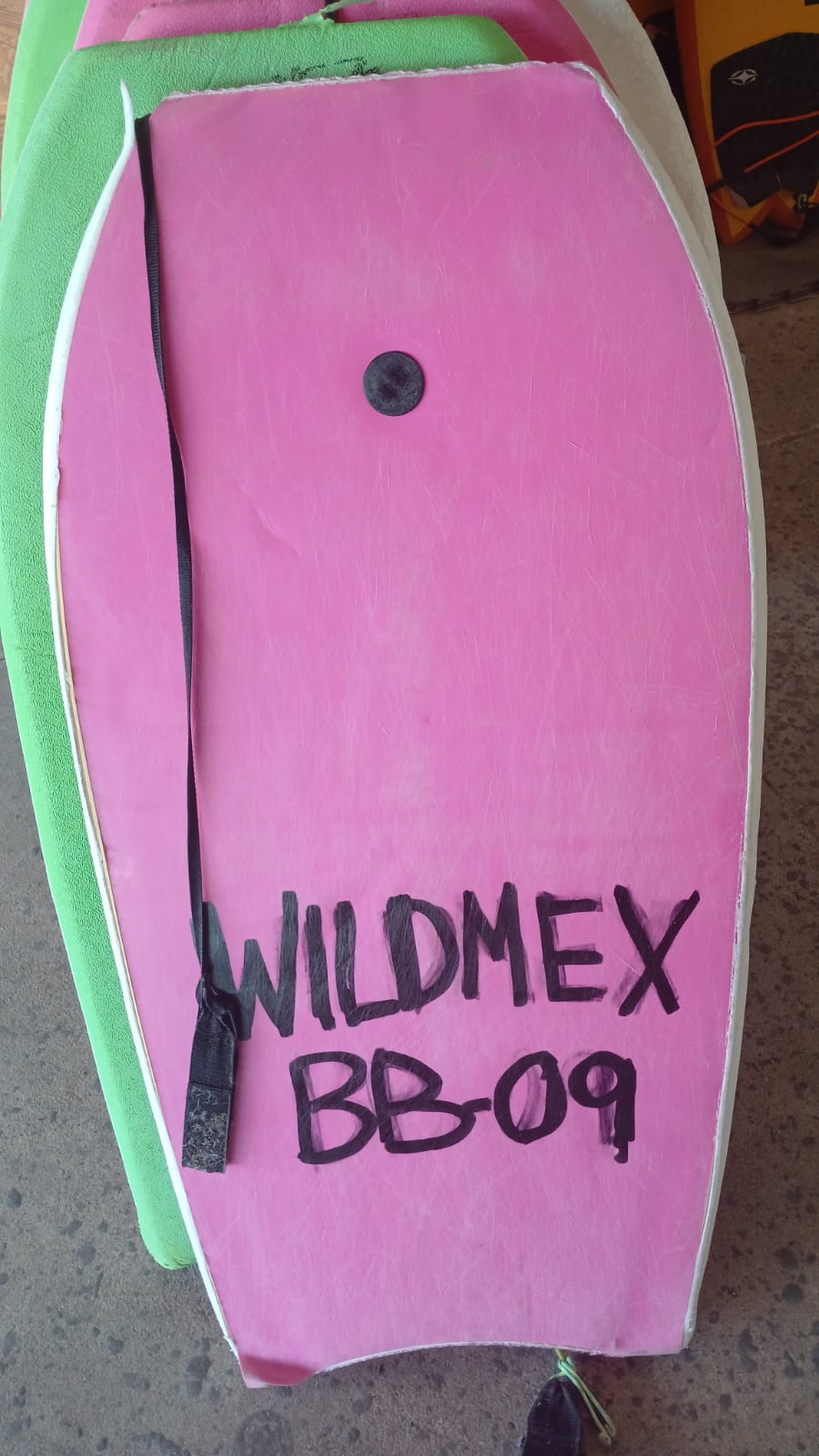 BB 09 - Back