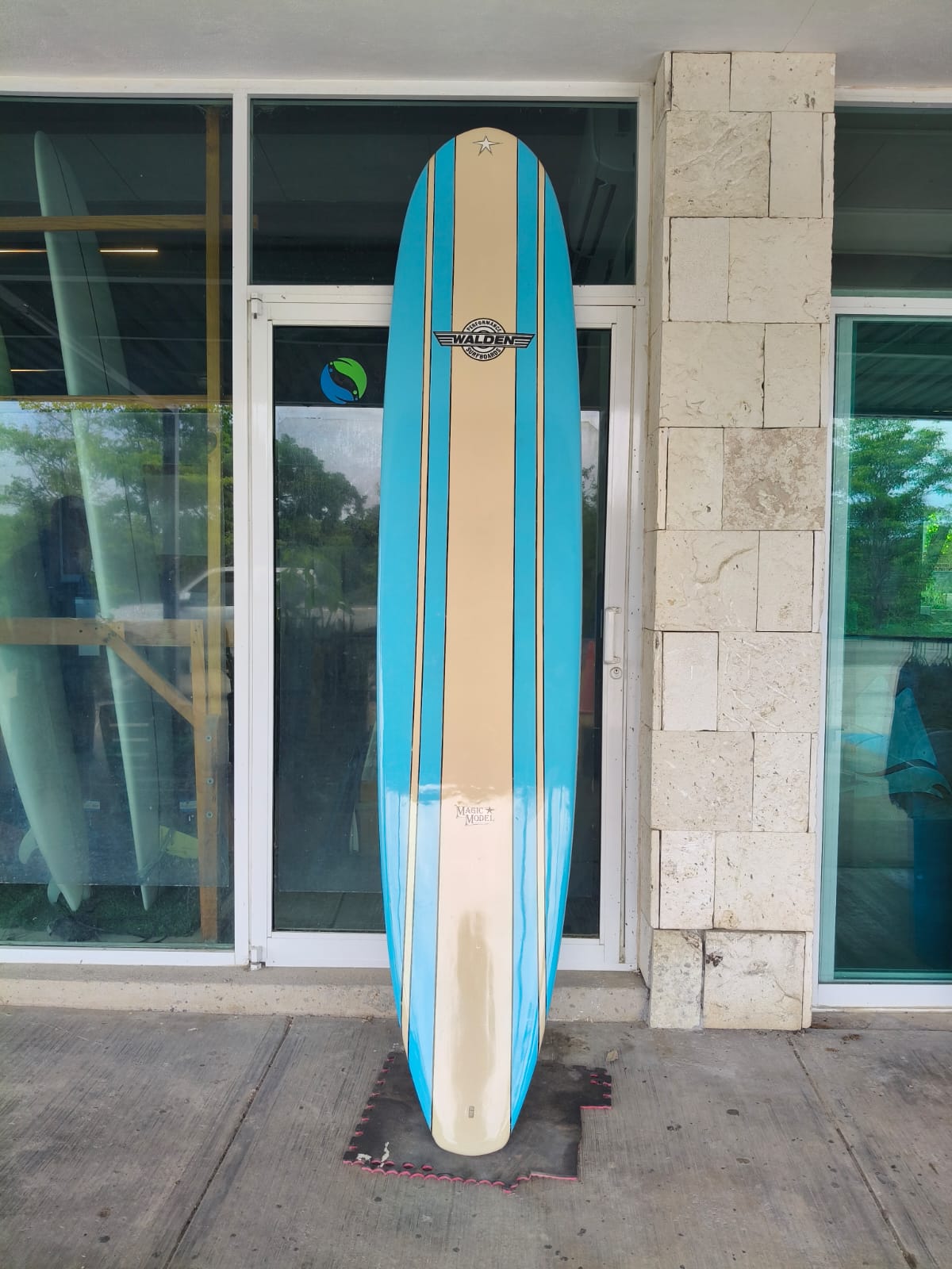 Front image